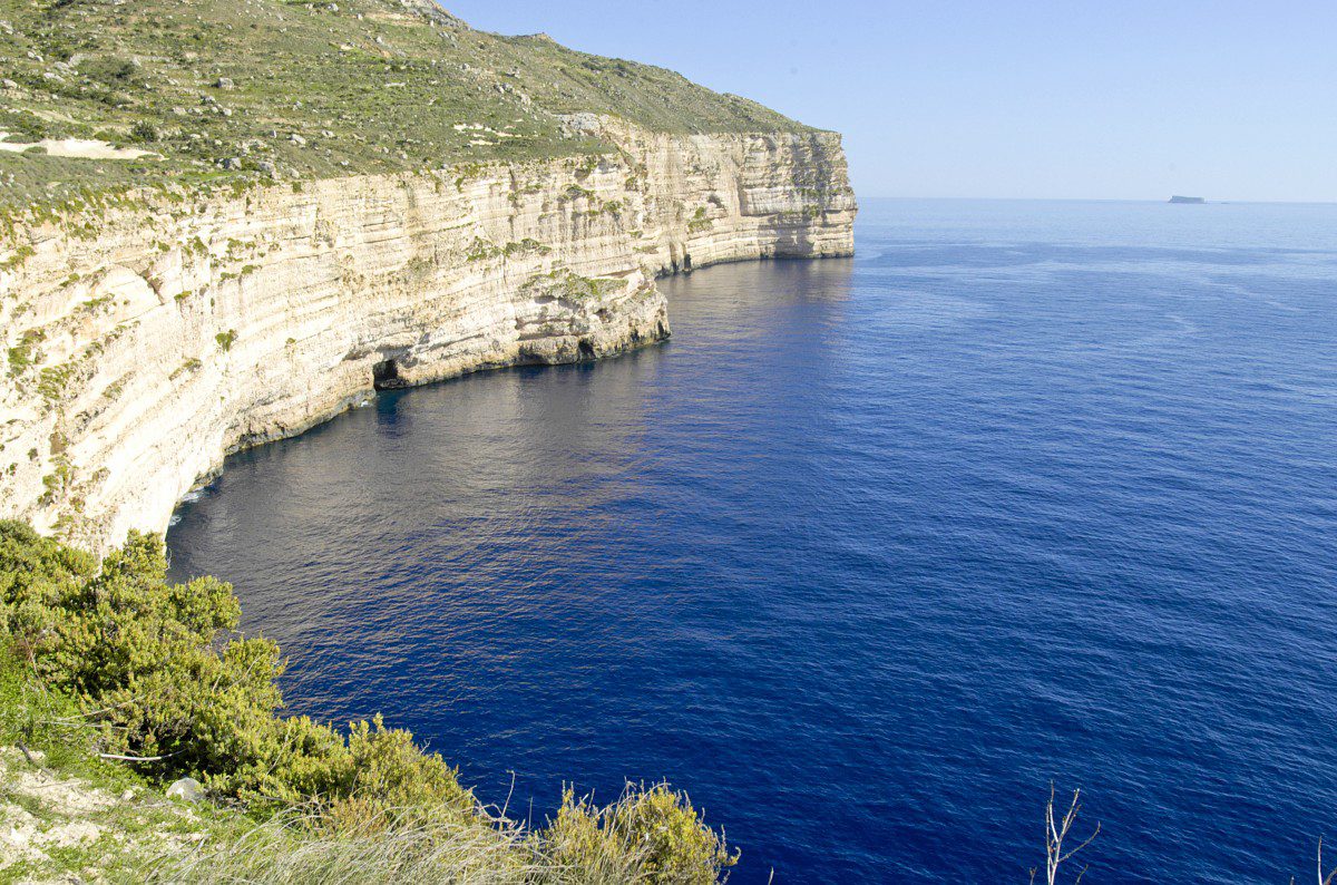 dingli-cliffs