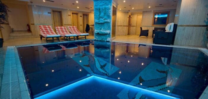 Am gasit un superb hotel de 4 stele cu piscina si centru SPA in centrul istoric din Istanbul!